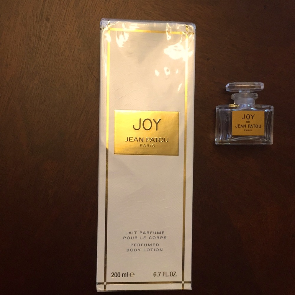 New in Box "Joy" body lotion w/parfume flask